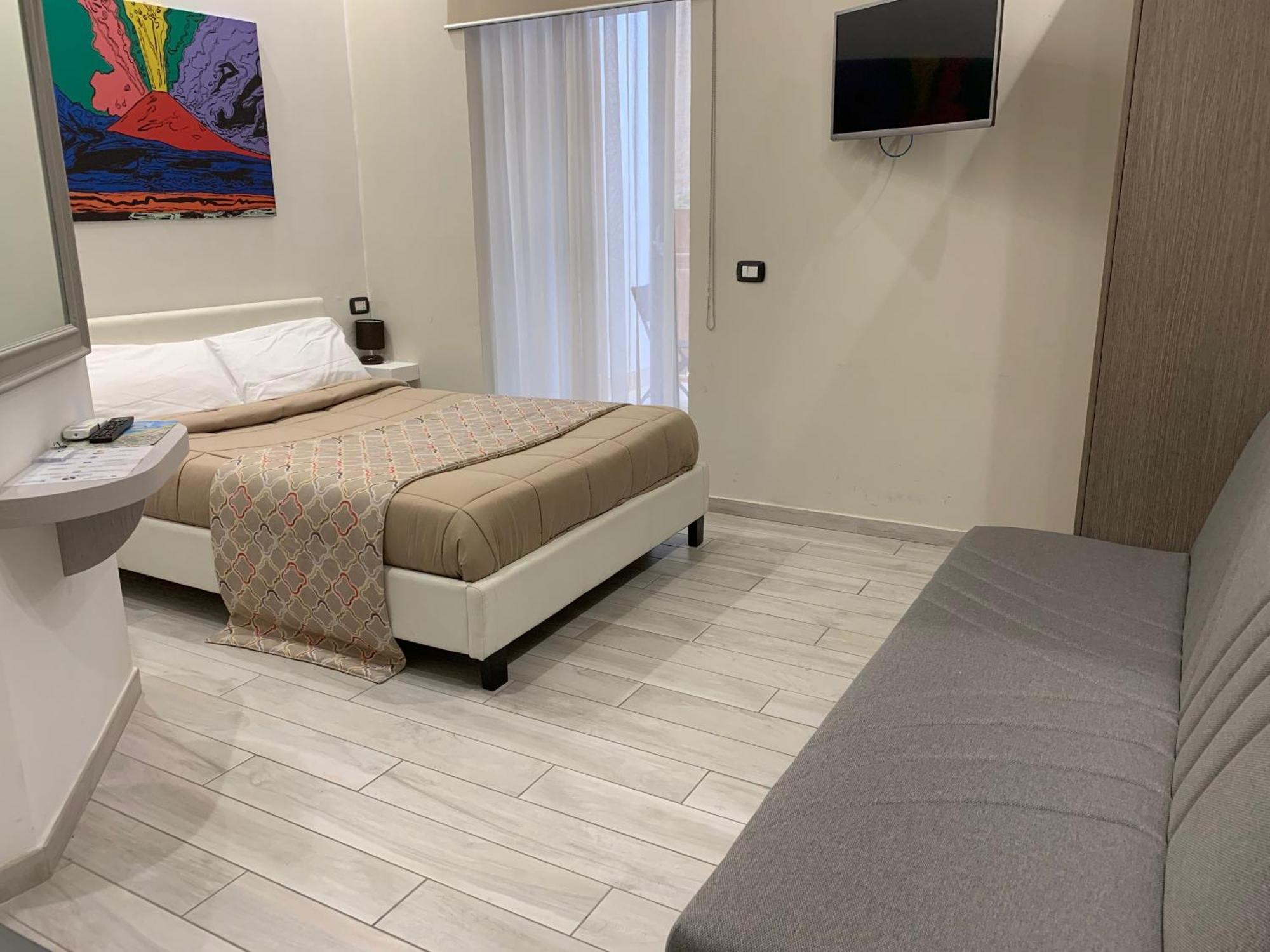 Residenza Suarez Bed & Breakfast Napoli Dış mekan fotoğraf