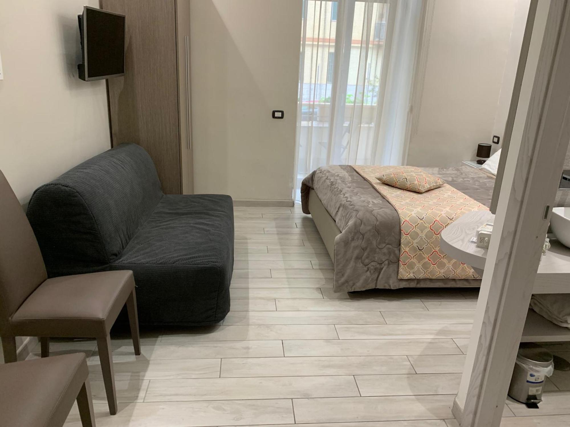 Residenza Suarez Bed & Breakfast Napoli Dış mekan fotoğraf