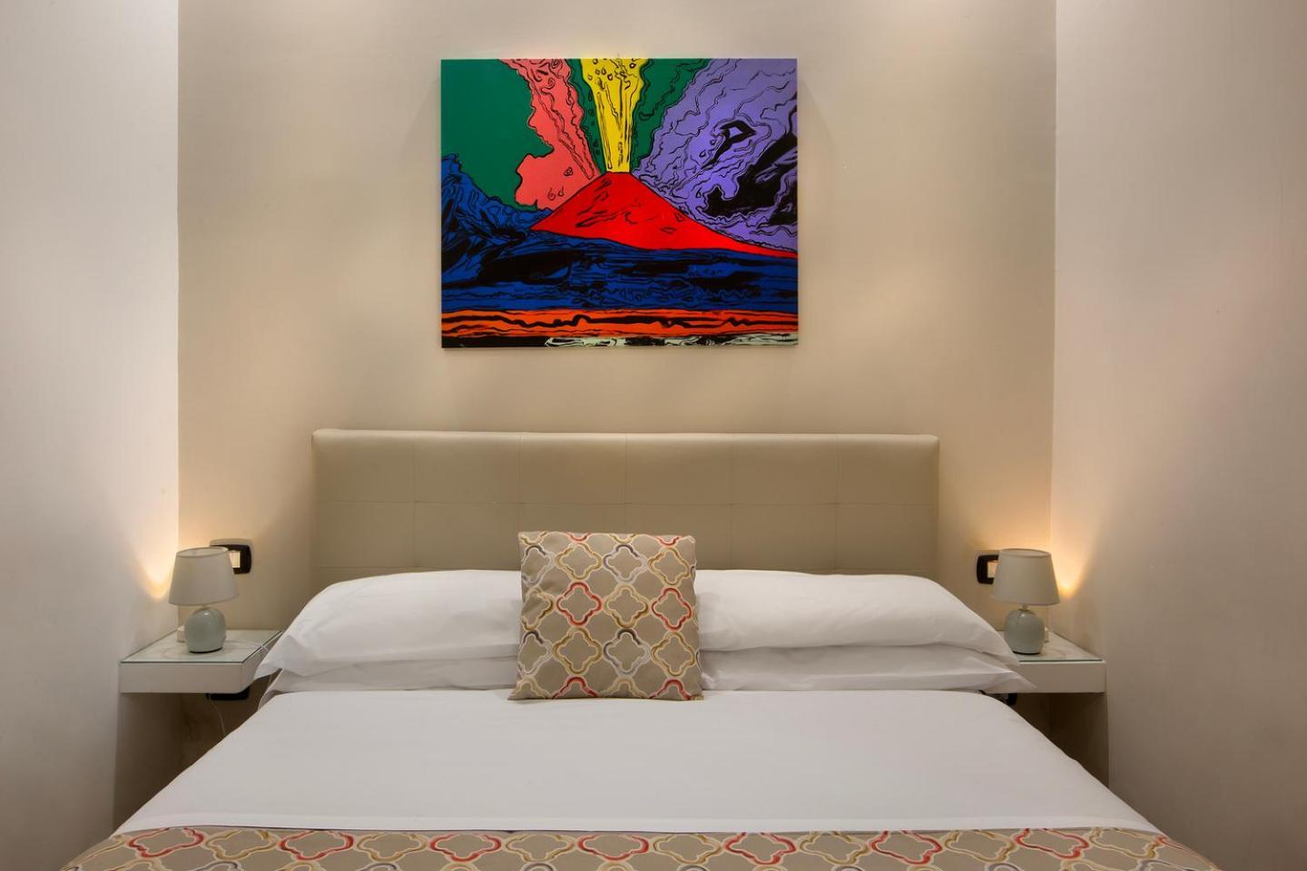 Residenza Suarez Bed & Breakfast Napoli Dış mekan fotoğraf