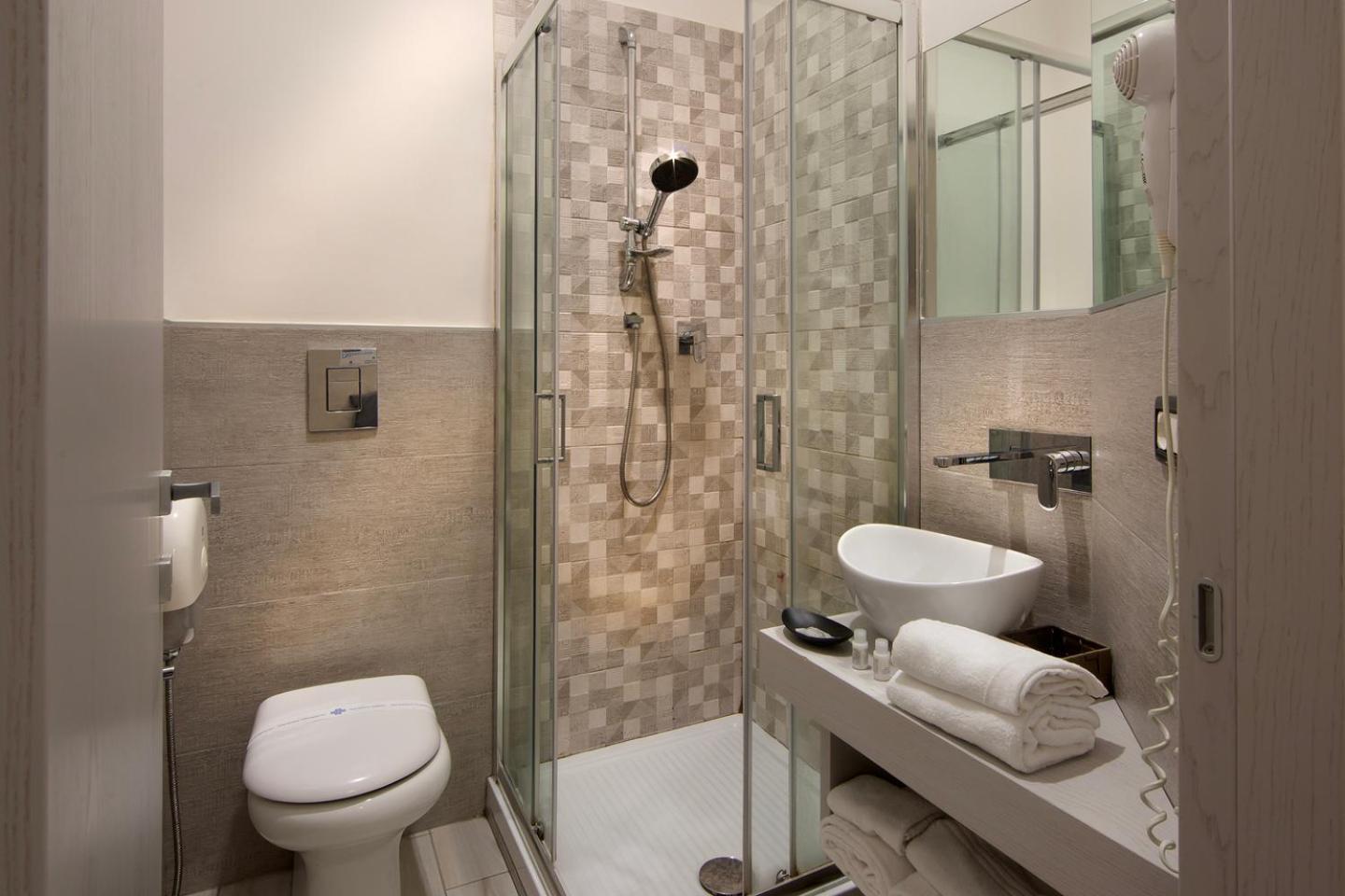 Residenza Suarez Bed & Breakfast Napoli Dış mekan fotoğraf