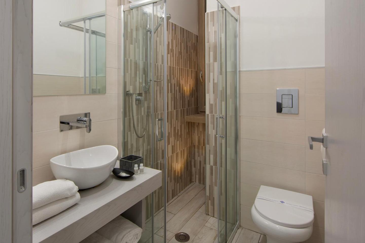 Residenza Suarez Bed & Breakfast Napoli Dış mekan fotoğraf